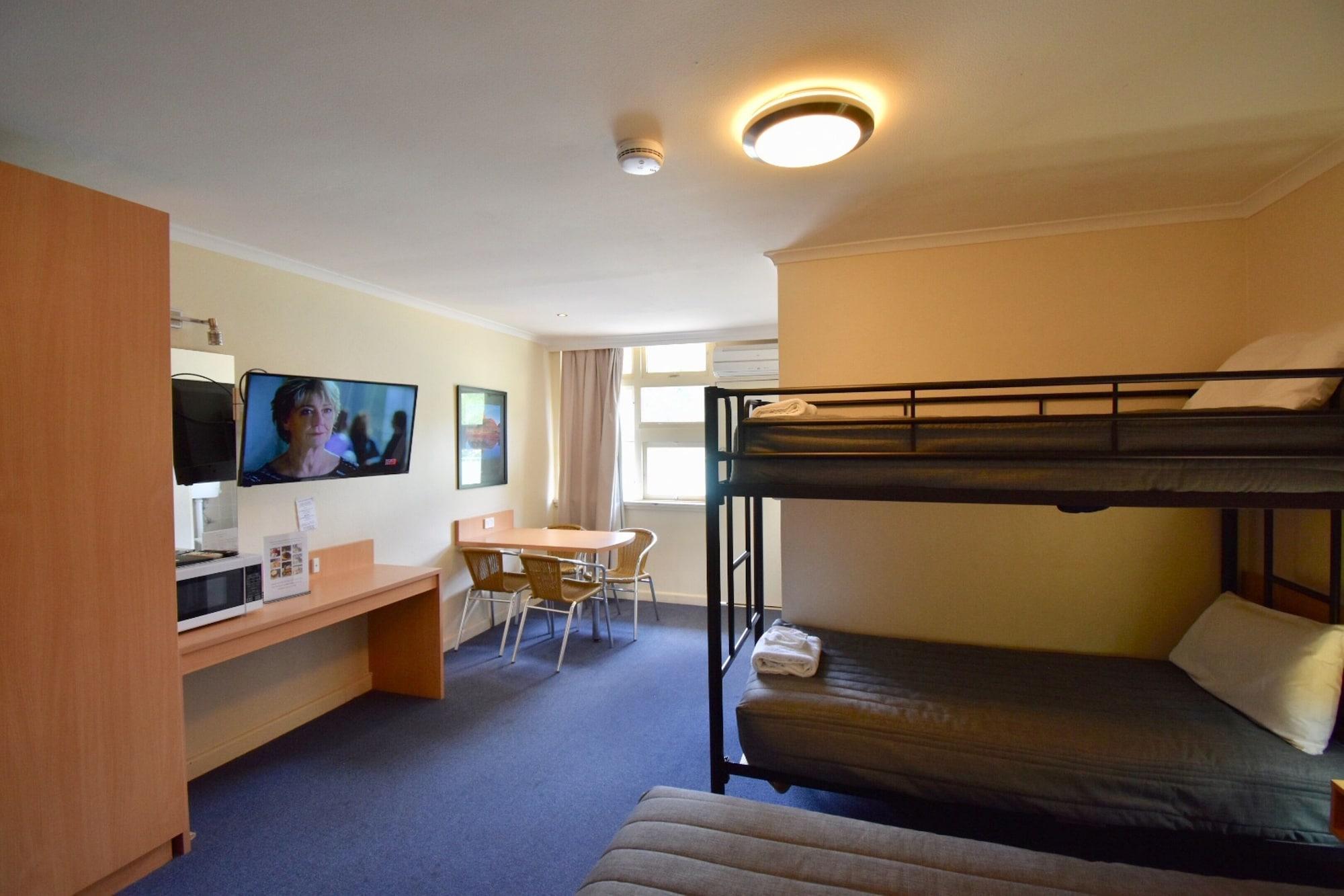 Townhouse Motel Каура Экстерьер фото