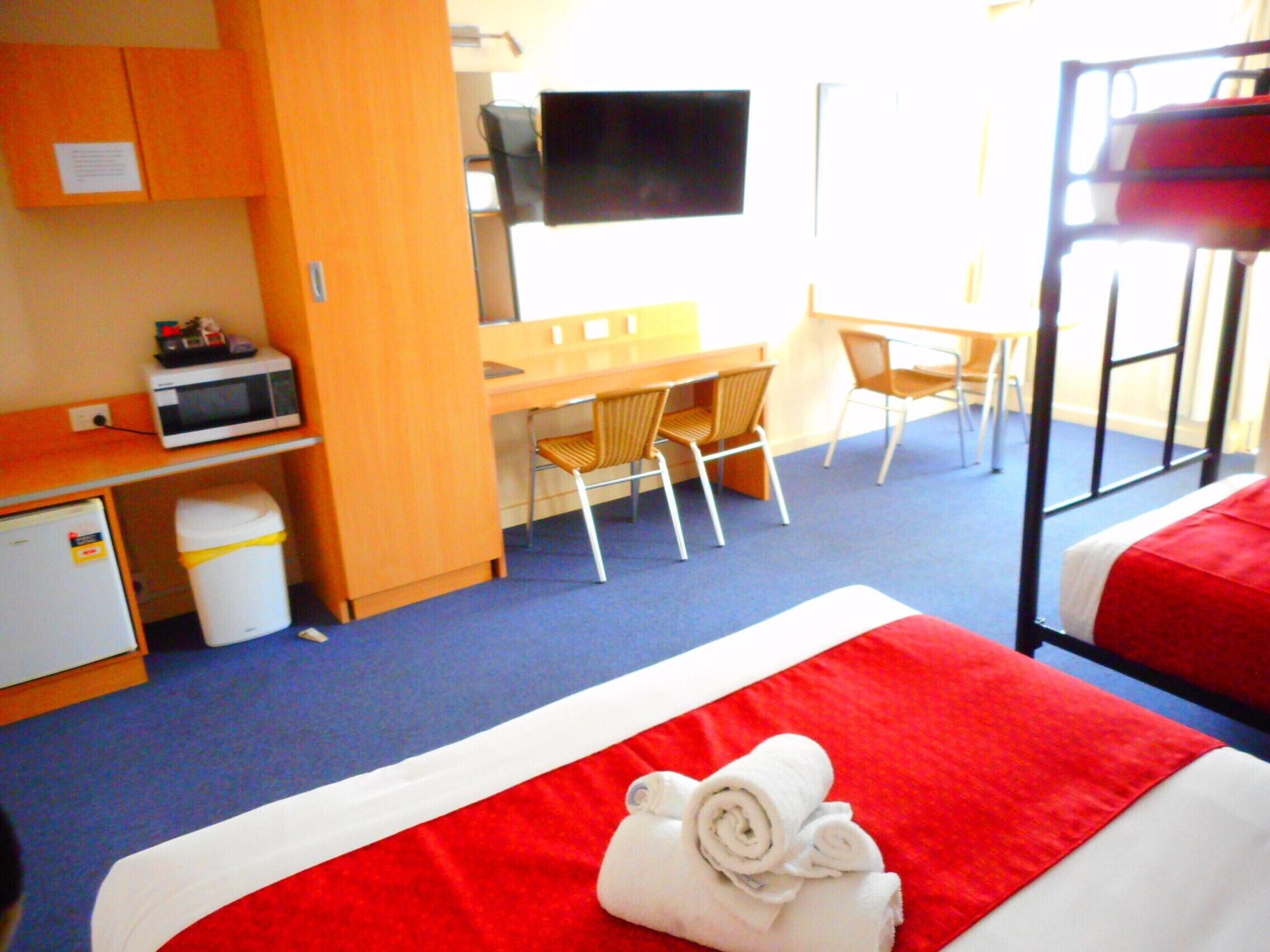 Townhouse Motel Каура Экстерьер фото