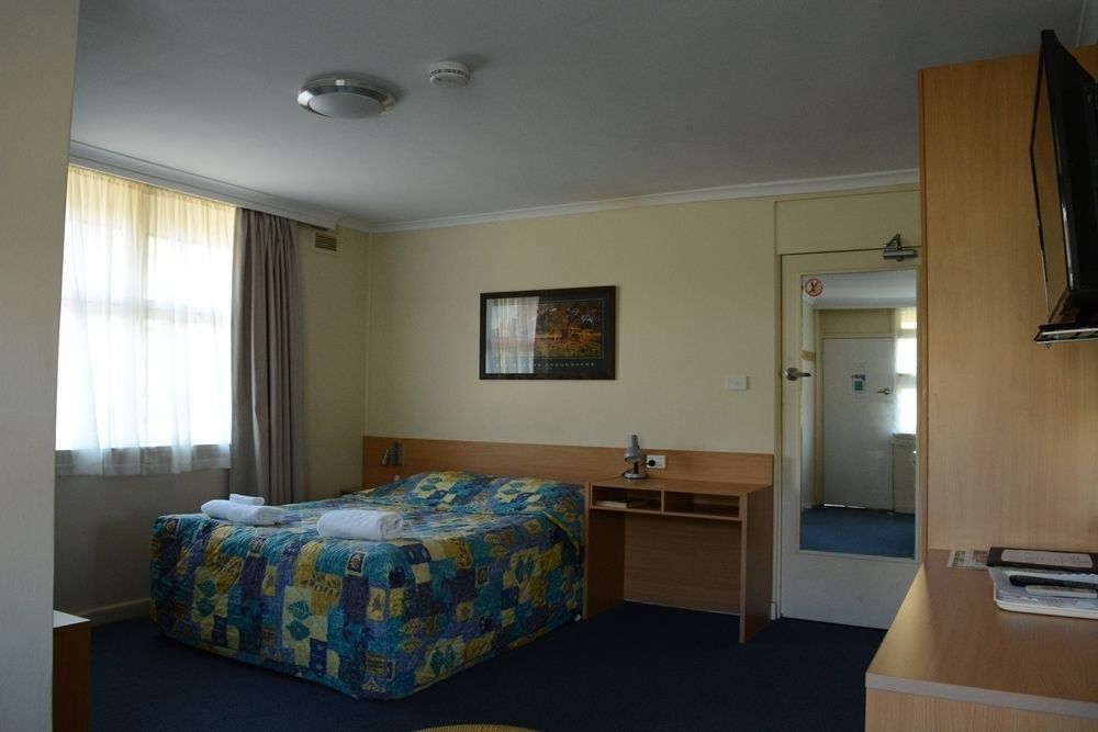 Townhouse Motel Каура Экстерьер фото